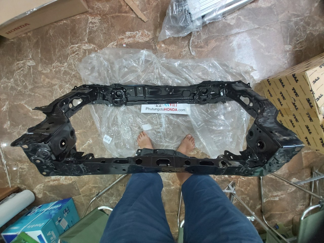 Xương đỡ dàn nóng két xe Honda CITY